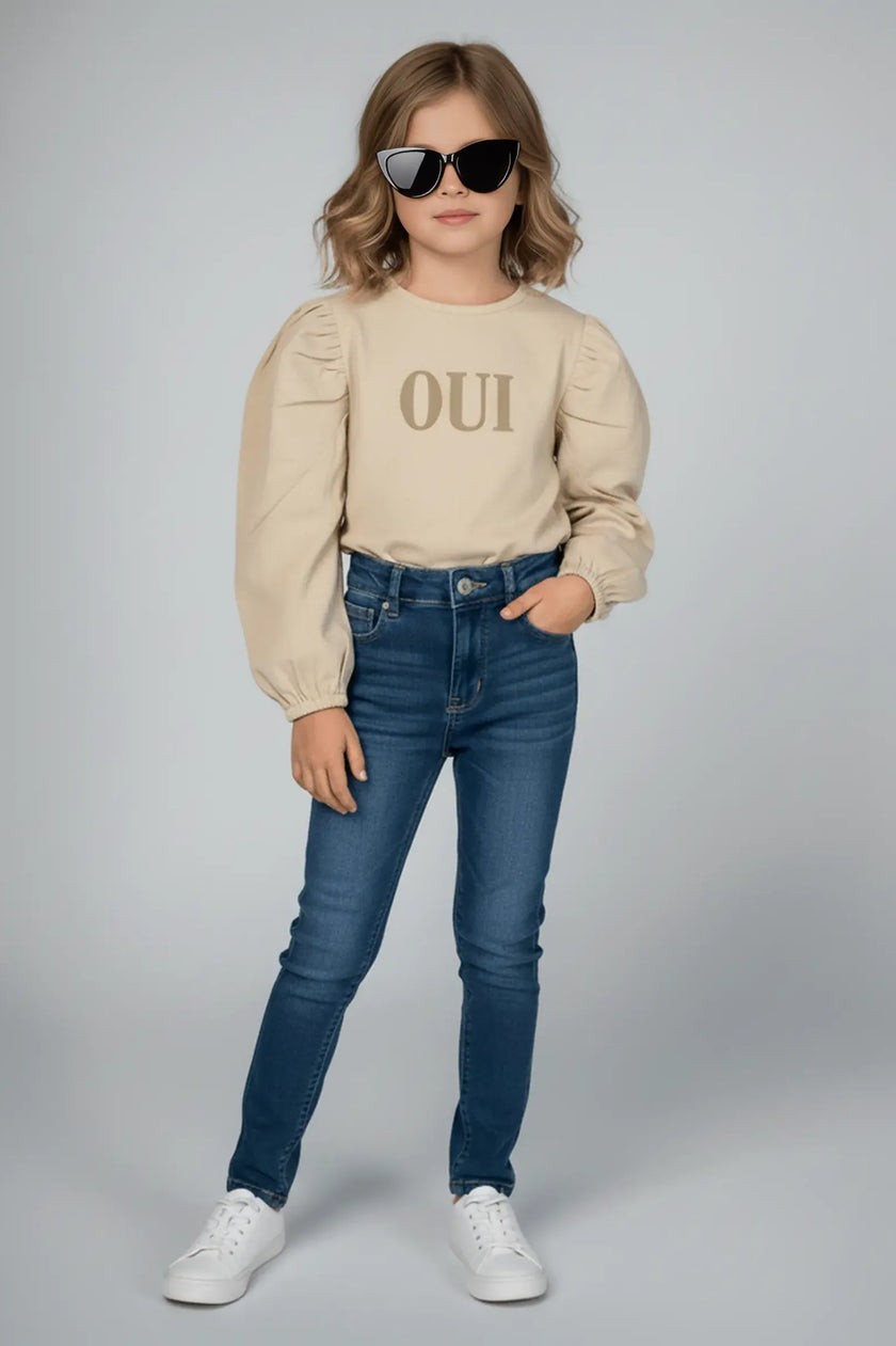 “Oui” Puff-Sleeve Blouse