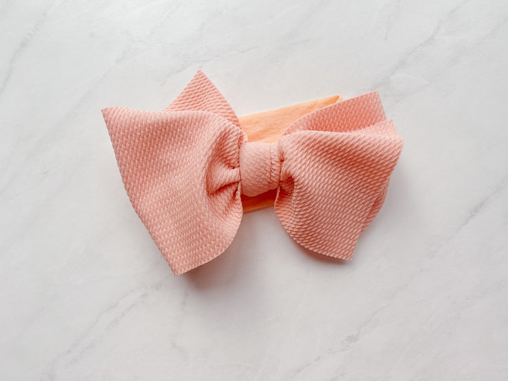 DIVA BOW & SCRUNCHIE, NYLON BAND - EVERYTHING IS PEACHY